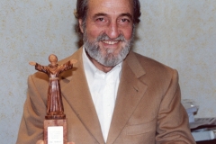 Premiul Mesagerul Păcii (2003)