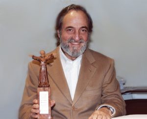 REVISTA PRESEI